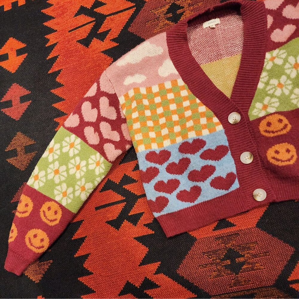 Debut Colorful Patchwork Cottage, Twee Cropped Cardigan 3 Button Debut Small - Picture 3 of 16